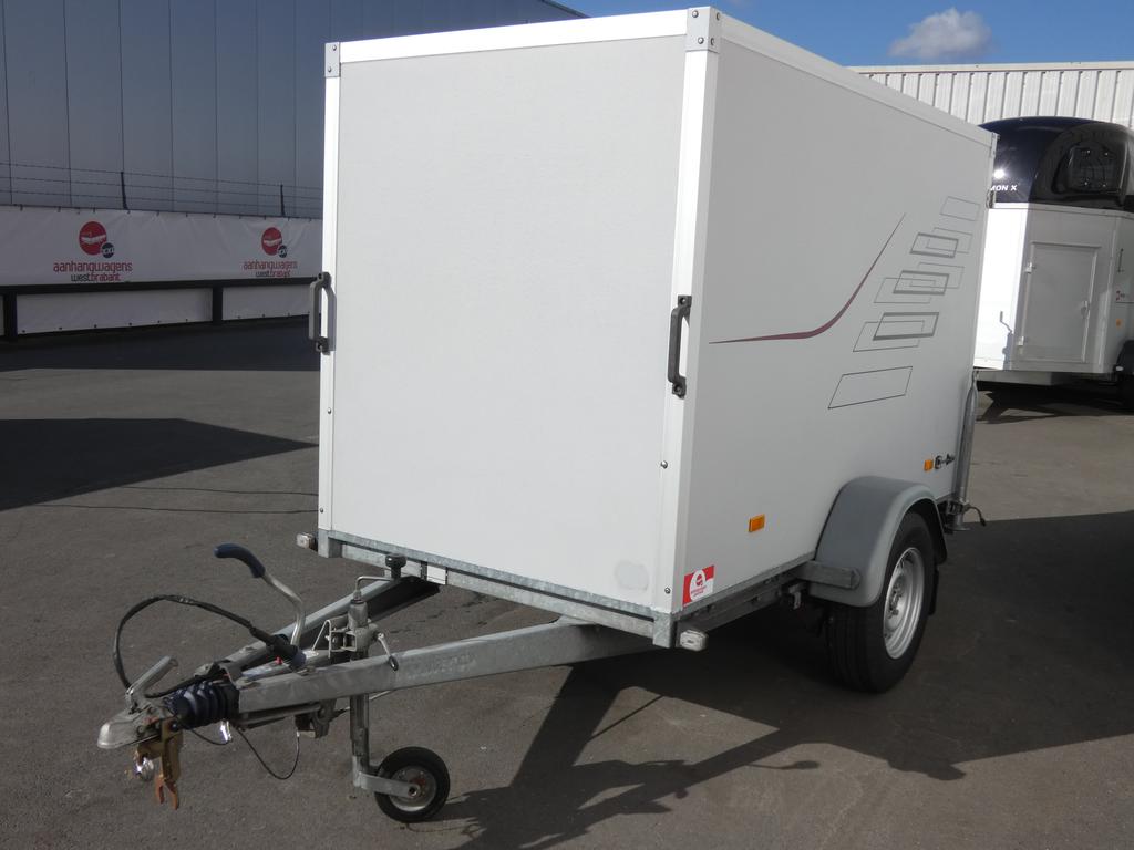 Hapert Gesloten aanhangwagen enkelas 250x130x150cm 1350kg